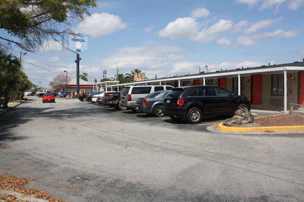 Golden Isles Inn & Suites Brunswick Exterior foto